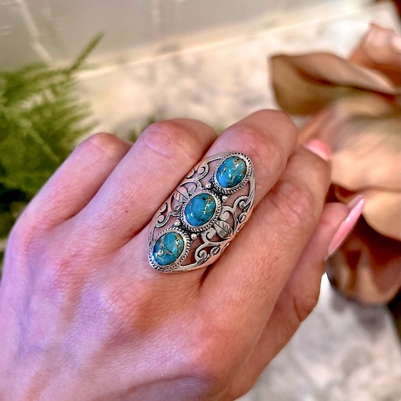 Vintage Handmade Genuine Turquoise Ring Solid 925 Sterling Silver Filigree Ring - Picture 3 of 15